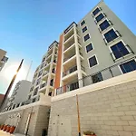 Stylish 1Bedroom Apartment In La Sirene In La Mer